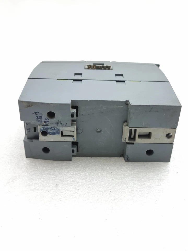 Siemens 6ES7 232-4HB32-0XB0 SM1232AQ Analog Output Module 6ES72324HB320XB0 24Vdc